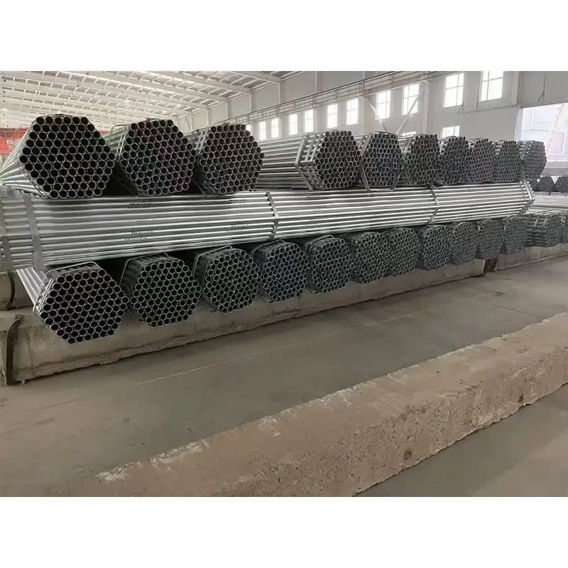أنابيب الصلب المستديرة المجلفنة بالغمس الساخن ذات القطر الصغير
